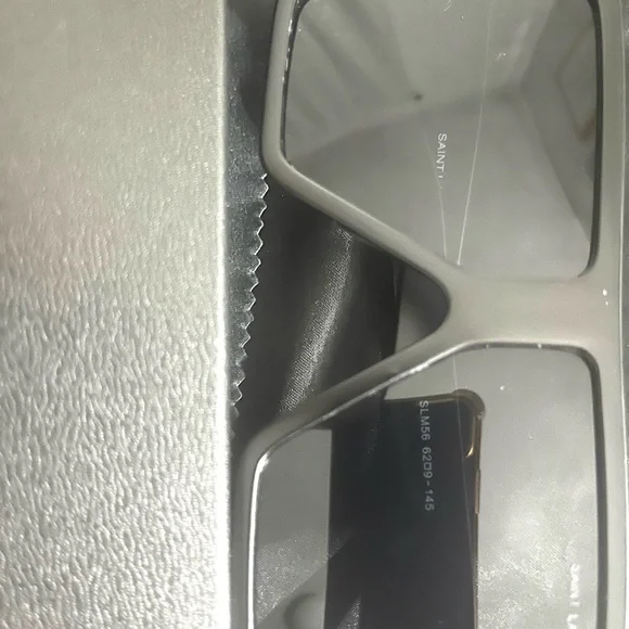 YSL SUNGLASSES - Picture 4 of 6